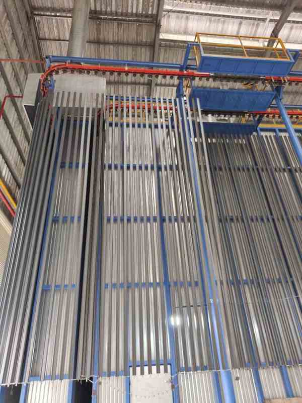 High-efficiency Pre-treatment  Flexible Control System Full-Automatic Vertical Powder Coating Line for Aluminum Profiles